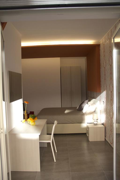 Happy Home Fiumicino Ruang foto